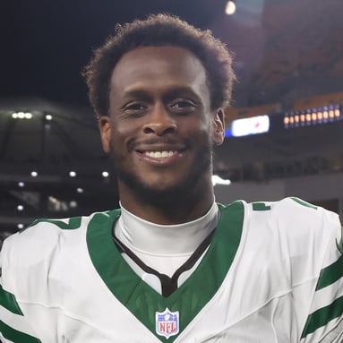 Headshot of Geno Smith