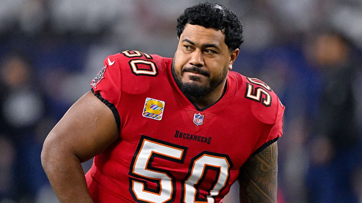 Tampa Bay Buccaneers defensive tackle Vita Vea (50) warms up before the game between the Cowboys and the Buccaneers at AT&T Stadium.