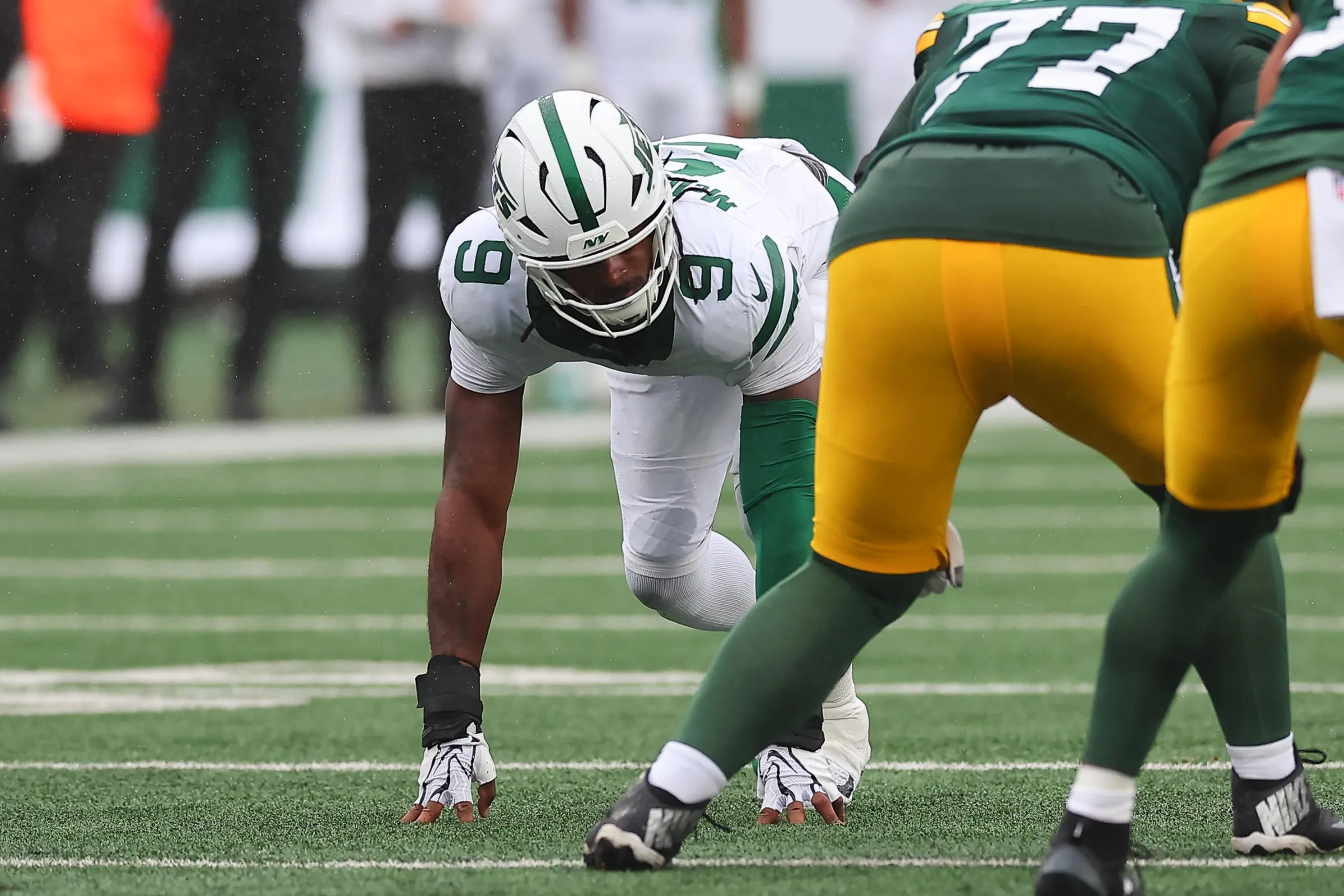 EAST RUTHERFORD, NJ - SEPTEMBER 20: Will McDonald IV #9 of the New York Jets during the game against the Green Bay Packers on September 20, 2026 at MetLife Stadium in East Rutherford, New Jersey. (Photo by Rich Graessle/Icon Sportswire via Getty Images)
